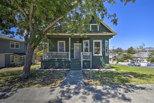 Photo of Bay Area Home Near Wineries and 3mi to 6 Flags!