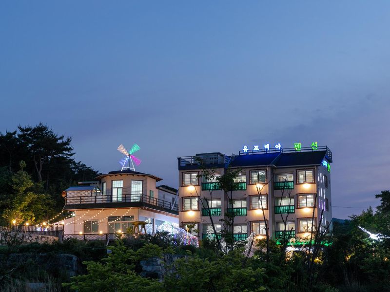 Hotel Photo 1