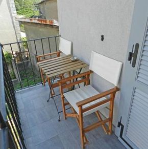 NearBy Hotel