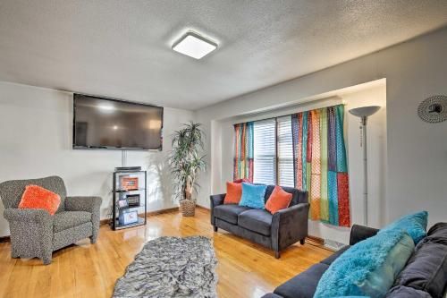 Photo of Pet-Friendly Getaway with Yard - 12Mi to Downtown KC