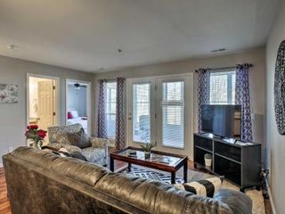 Hotel pic Branson Condo with Pool and Patio - 1 Mi to The Strip!