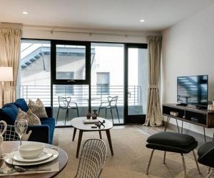 NYC Style Apt w/ Terrace + Stunning Rooftop Views Los Angeles United States