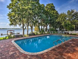 Hotel pic Waterfront Winter Haven Home with Dock and Hot Tub!