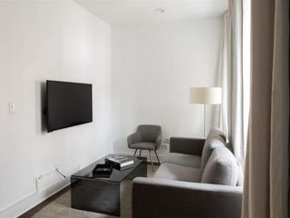 Hotel pic Updated Pilsen 2BR with Work Desk by Zencity
