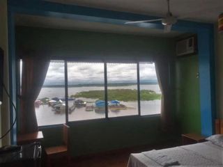 Фото отеля Amazon Dream Hostel with A/C
