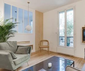 GuestReady - Sumptuous Apartment for 2 - Canal Saint-Martin Paris France