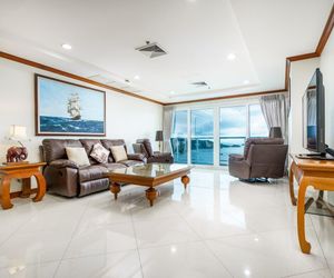 Exclusive 3 Bedroom luxury apartment with seaviews Patong Thailand