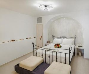 Marilias Apartment Santorini Island Greece
