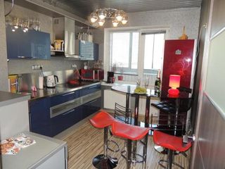 Apartment On Prospekt Nauki