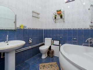 Apartment on Efimova 1- 4