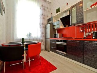 Apartment Millionnaya 4