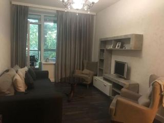 Apartment on Divenskaya 5