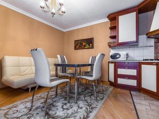 Apartments Comfort on Griboedova 12