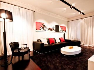 hth24 apartments on Nevskiy prospekt 133
