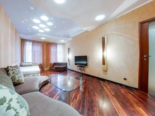 hth24 apartments on Vosstaniya 26