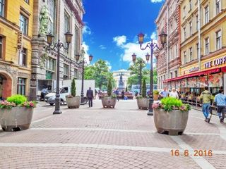 Apartment on Italyanskaya 33