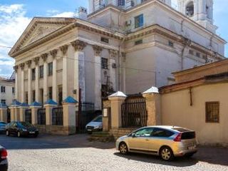 Apt in historical Petersburg