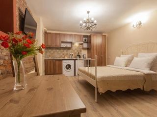LeoHotels on Sedmaya Liniya 6