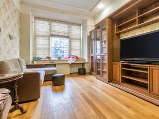 Apartment on Moskovsky prospekt 4
