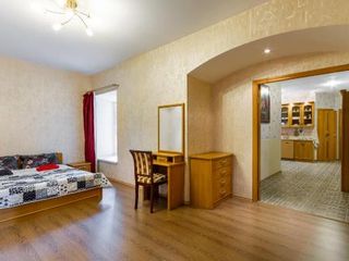 Apartment on Rubinshteina 27