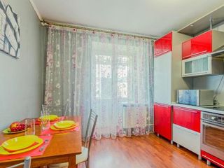 FlatHome24 na Kolomiazhskom