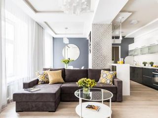 Minin Apartment near Griboedov Canal 200m2