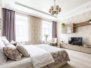 Minin Apartment near Griboedov Canal 200m2