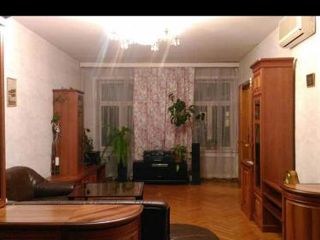 Apartment on Ulitsa Marata 68