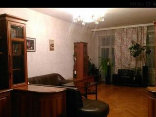 Apartment on Ulitsa Marata 68
