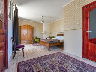 Na Kryshe Peterburga