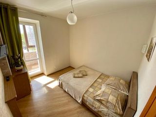 Esenina Street Apartment