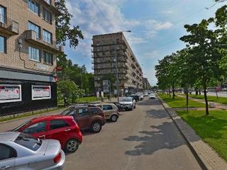 Квартира у метро