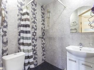 Apartments on Finskiy 6