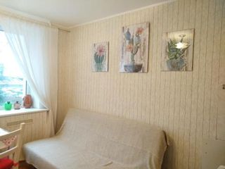 Bolsheokhtinsky 22 White Doors, Большеохтинскии 22 корпус 2