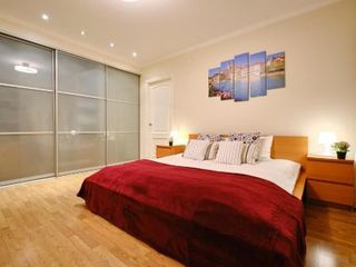 Center City Flats - Nevsky Central
