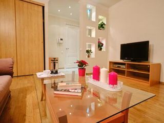 Center City Flats - Nevsky Central