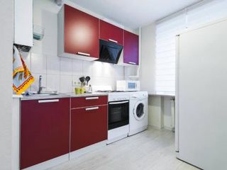 Apartament on Lomanaya 6