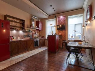 Ladybird loft on Rubinshteinа