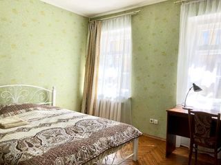 Apartment on Dumskaya 5