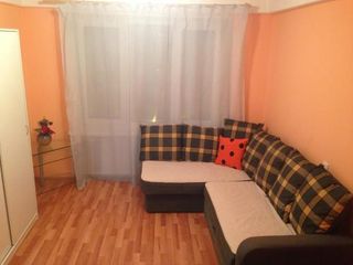 Apartment Bolshevikov 19