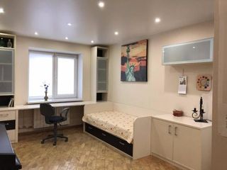 Apartment on Savushkina 133