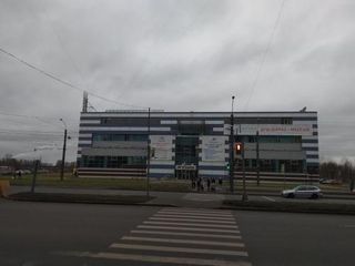5 минут до метро