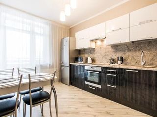 Apartment on Vernosti 17