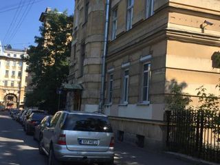 Apartment on Kavalergardskaya 12