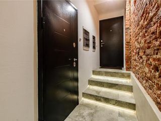 Cohome Dostoevsky Central Loft 1