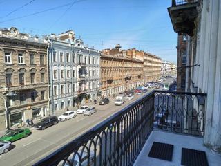 Apartment on Vladimirskiy 8