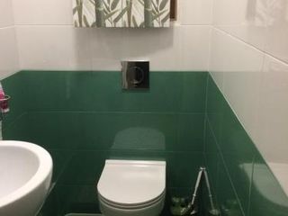 Room on Optikov 34
