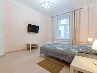 Apartment on Marata 8