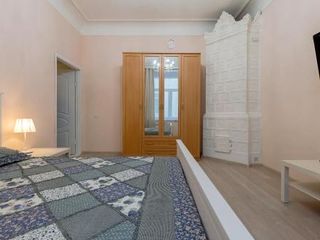Apartment on Marata 8