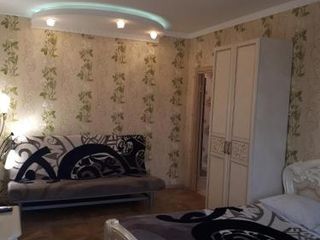 Квартира на Кременчугскои 17